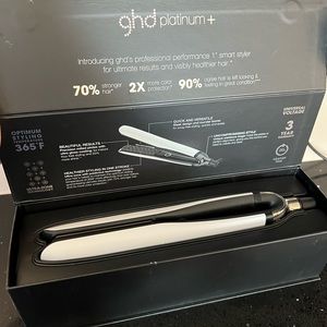 NEVER USED GHD PLATINUM PLUS WHITE STRAIGHTENER
